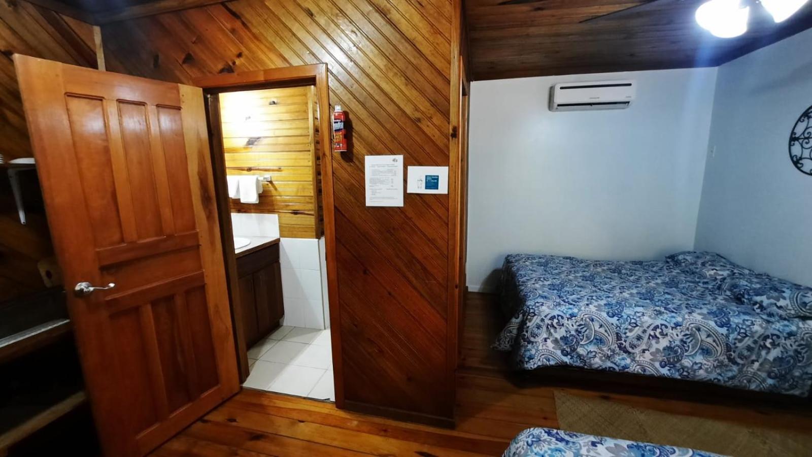 Guava Grove Resort & Villas 桑迪湾 客房 照片